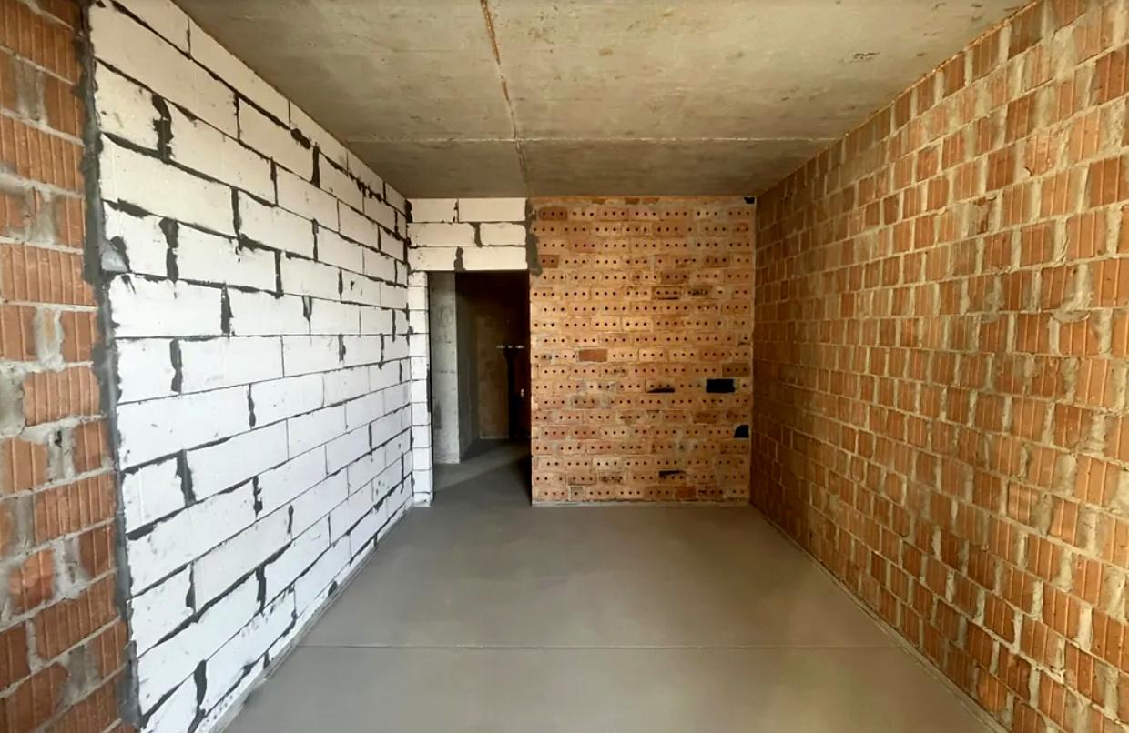 1865170198782845