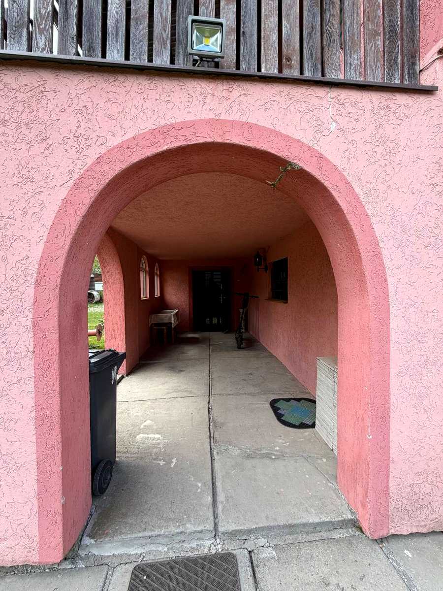 1865189772084613