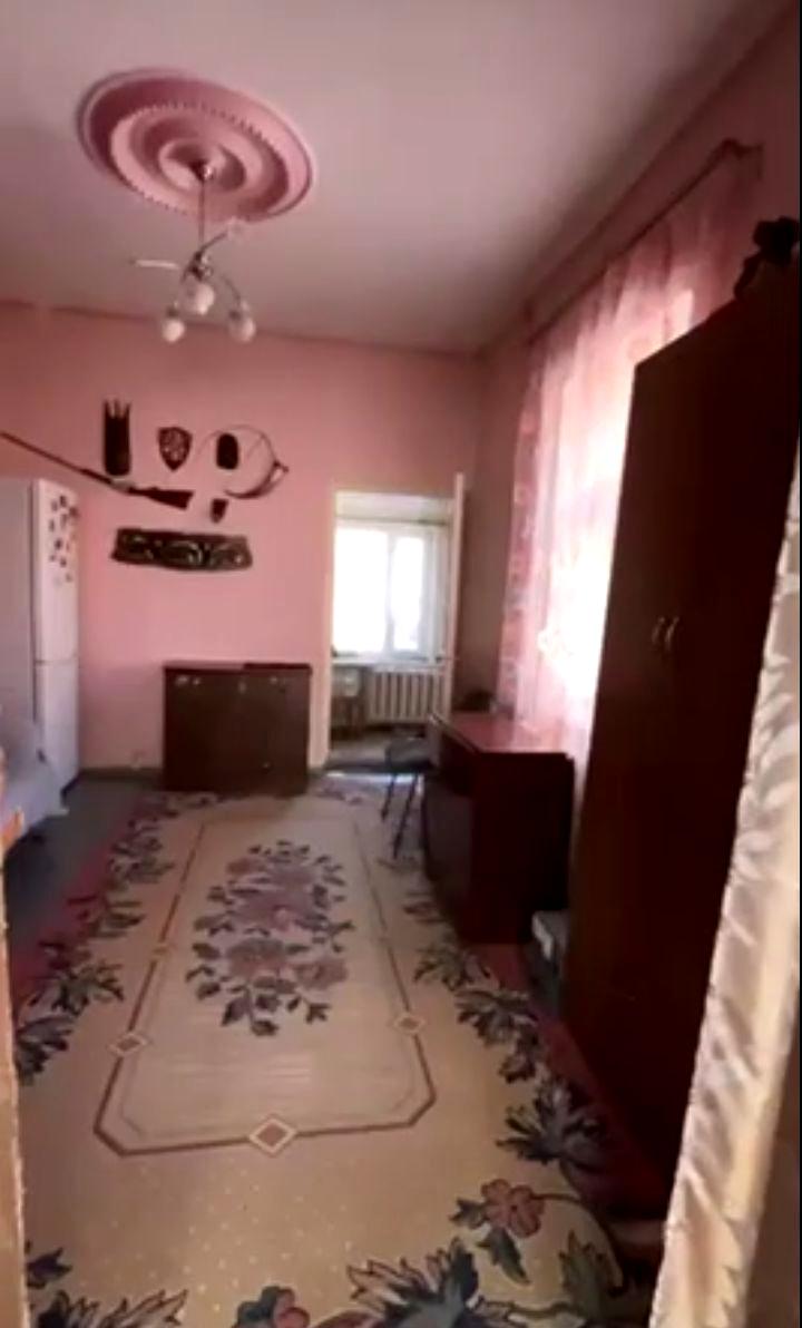 1865191501839457