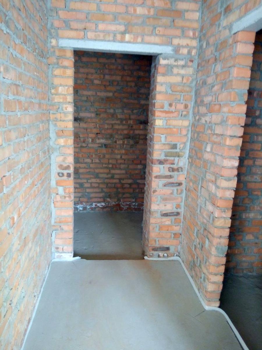 1865237475784331