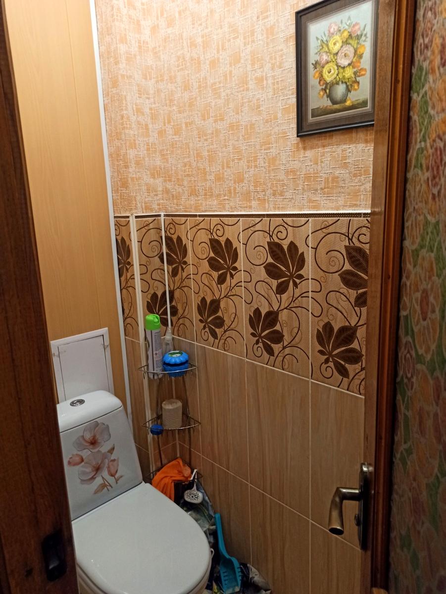 1865237994748653