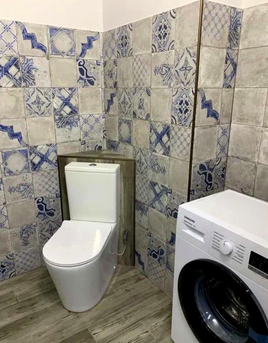 1865241437844164