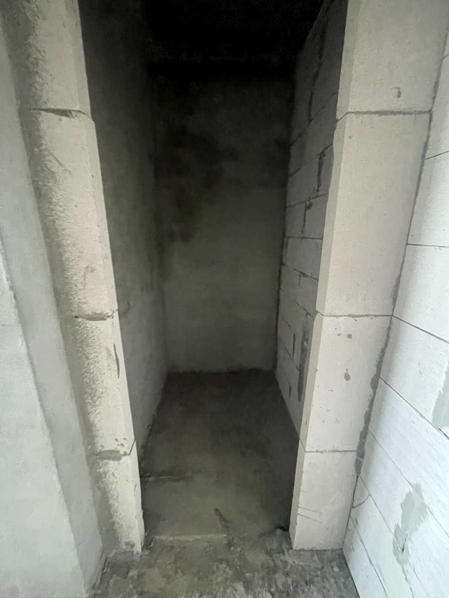 1865242556105245