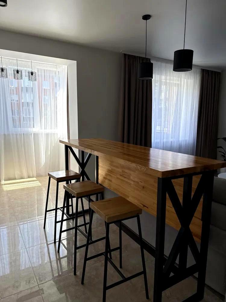 1865243722950189