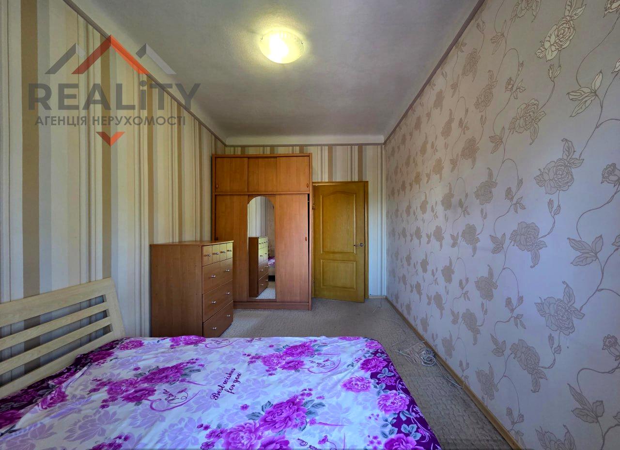 1865247504748252