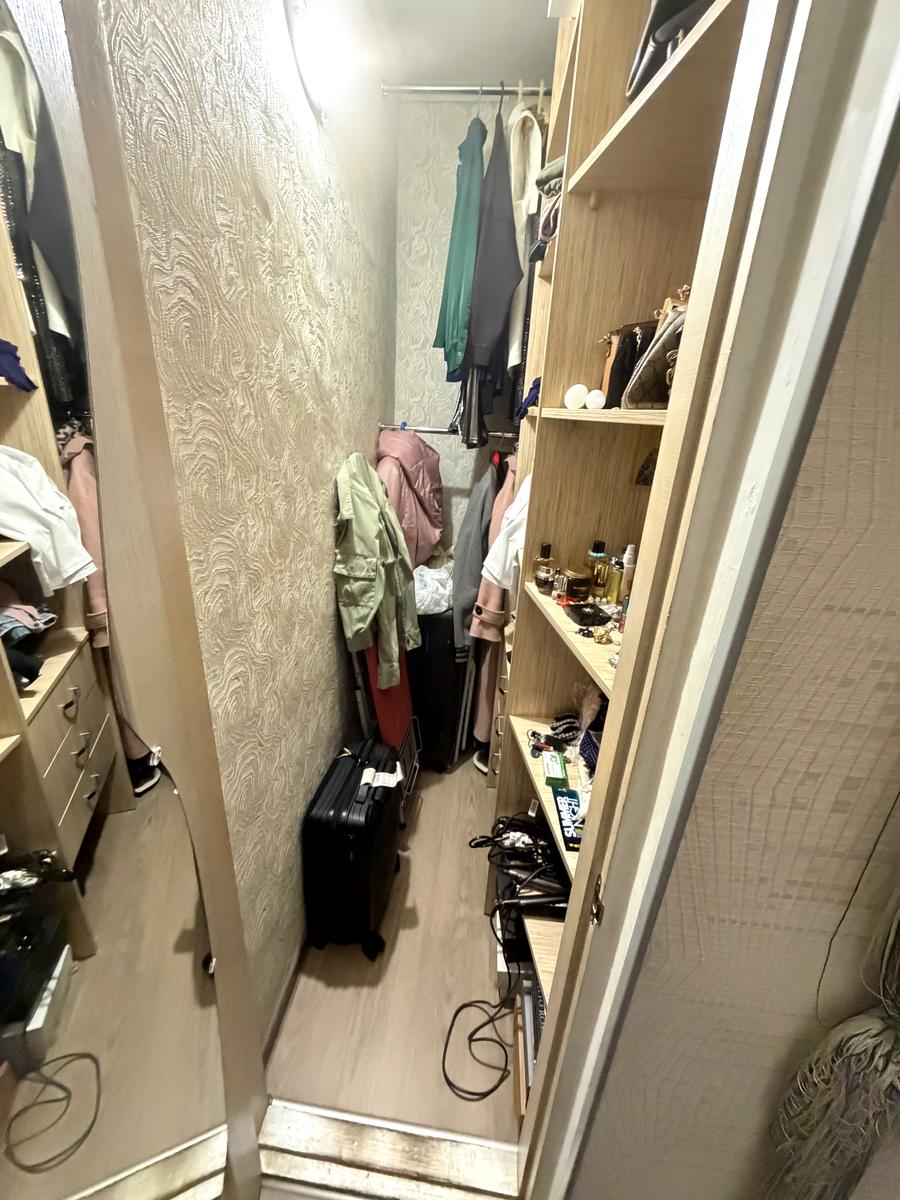 1865252148158493