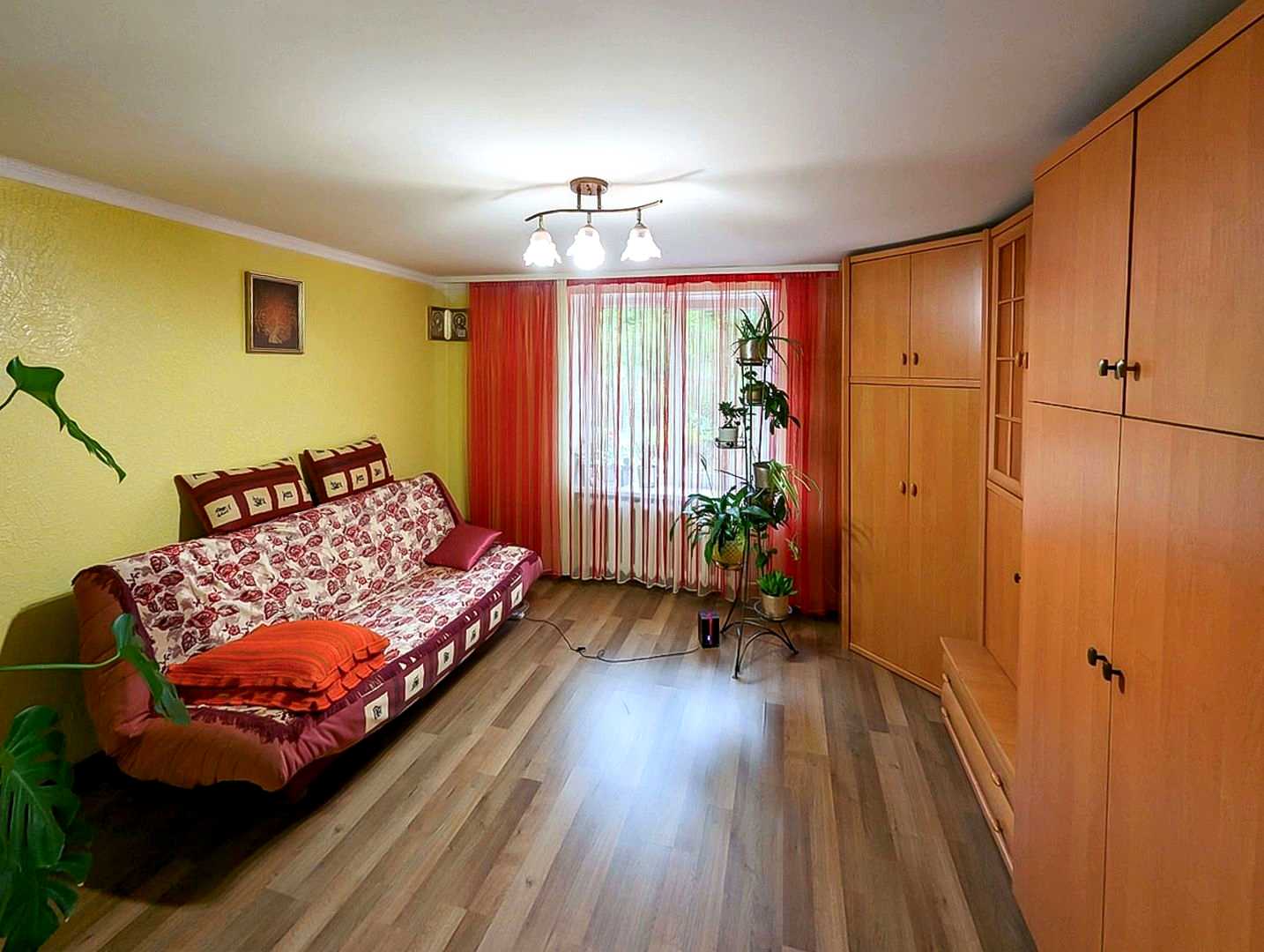 1865259764713500