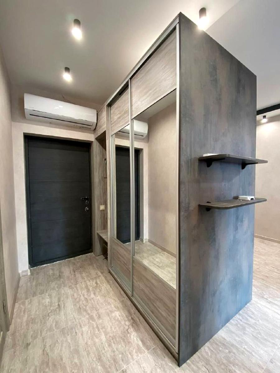 1865269490342465