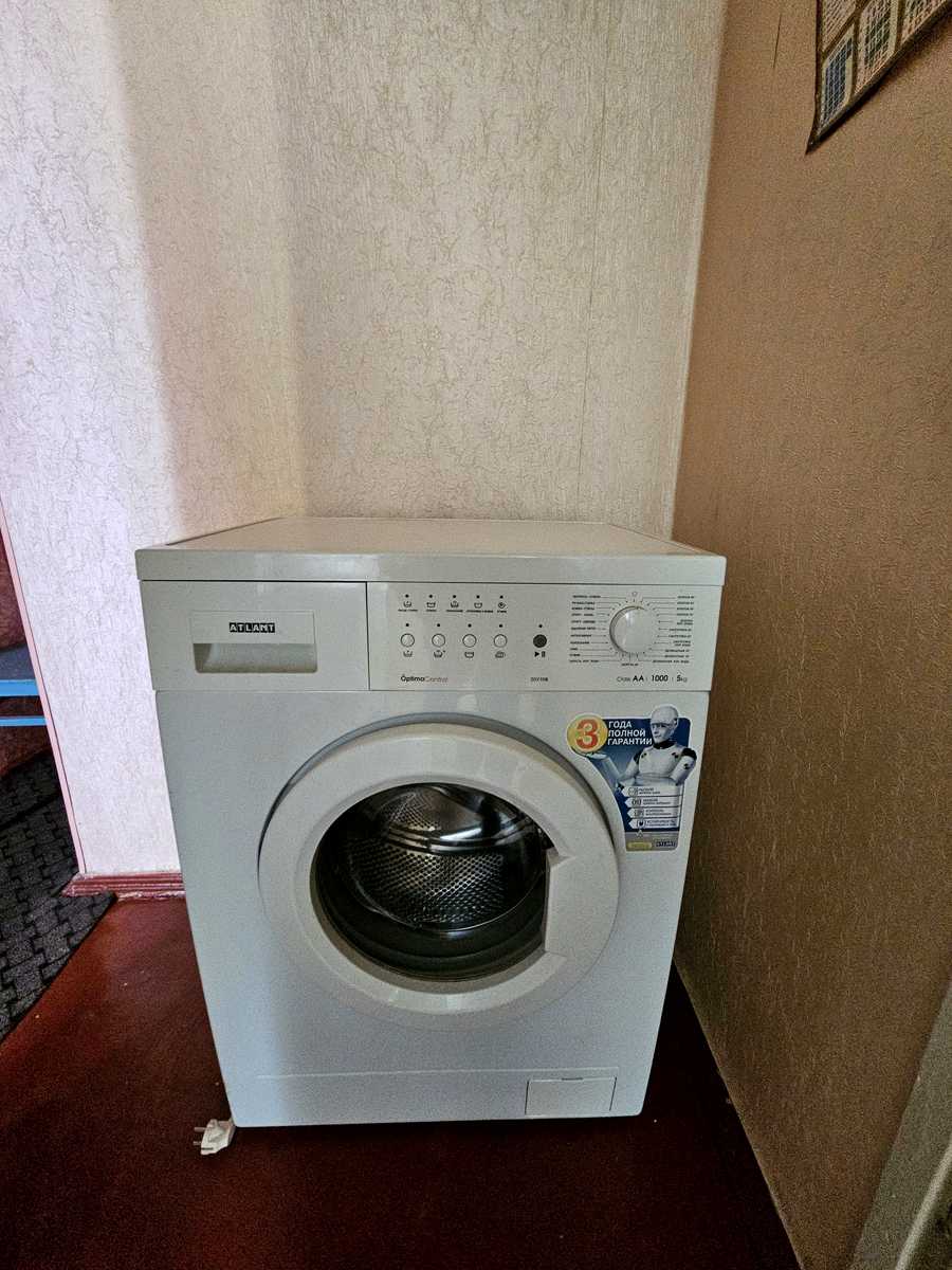 1865336823408107