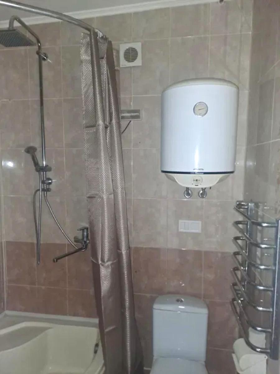 1865338551089585