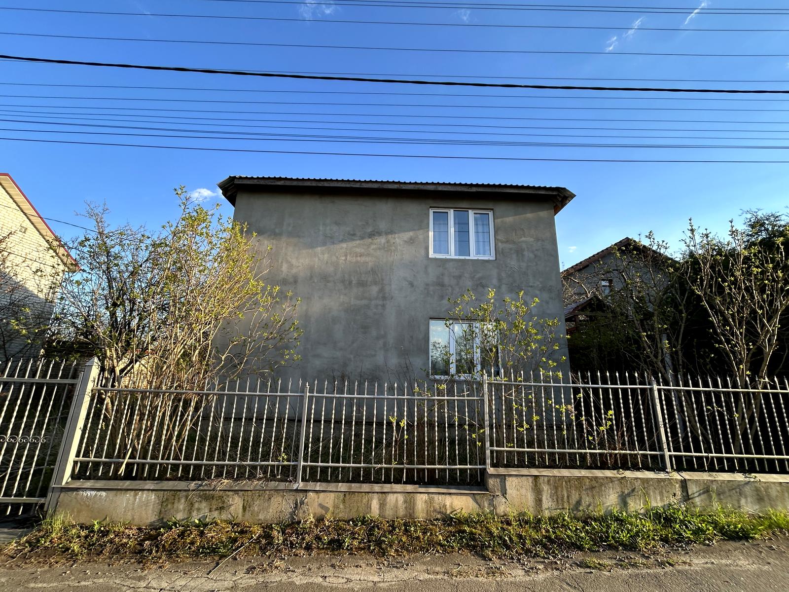 1865348115071095