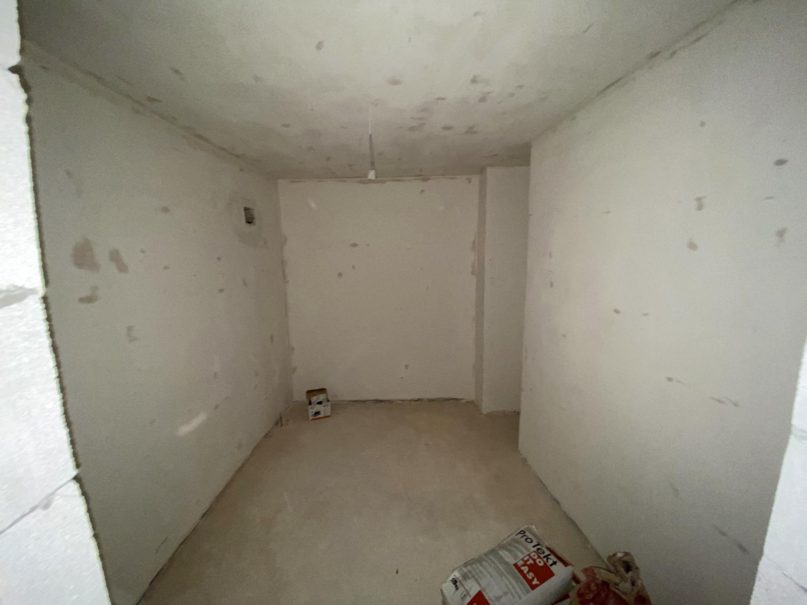 1865369380026622