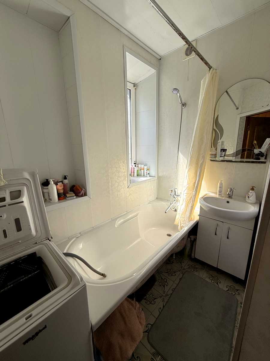 1865471230906086