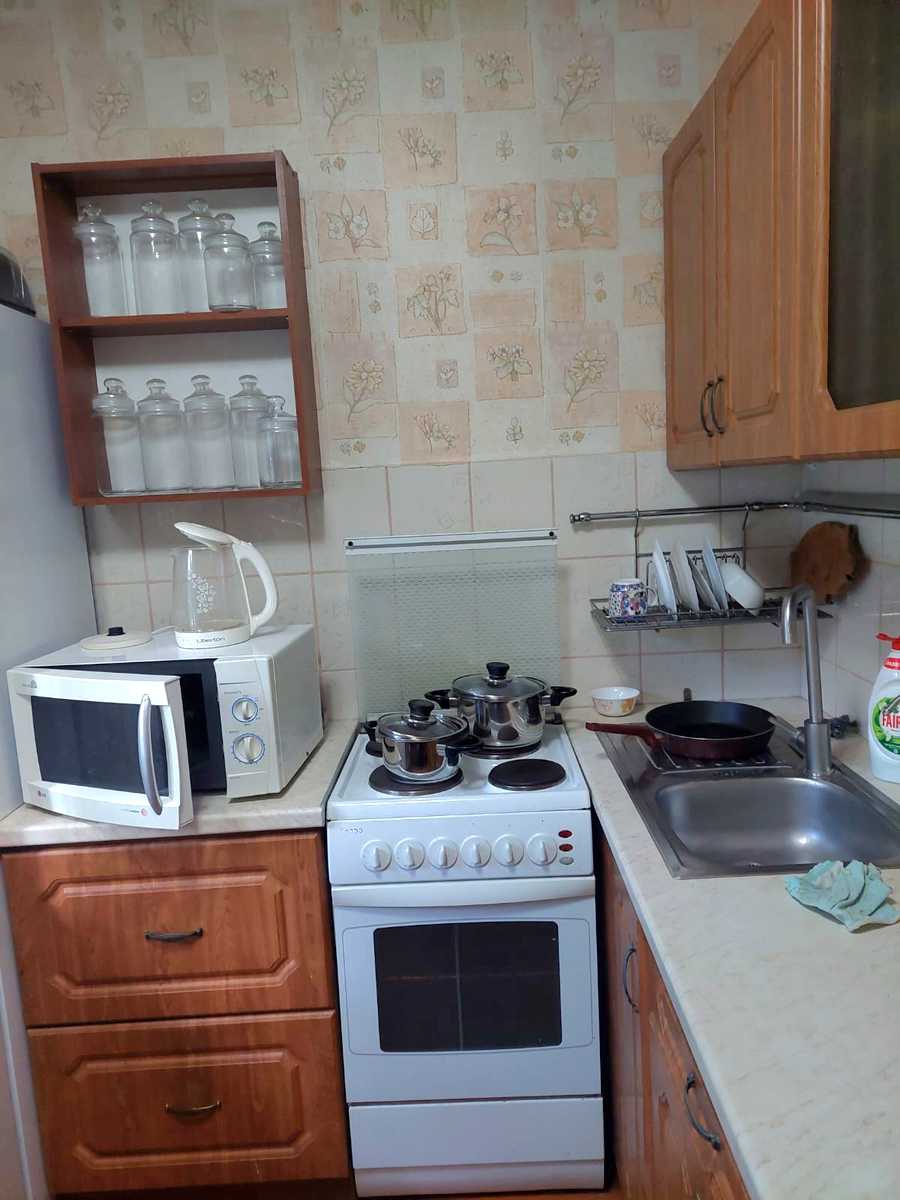 1865511216982536