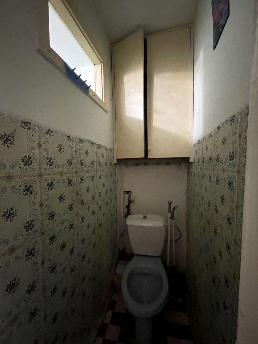 1865516519978574