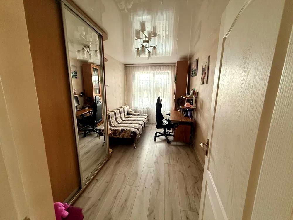 1865516838059611