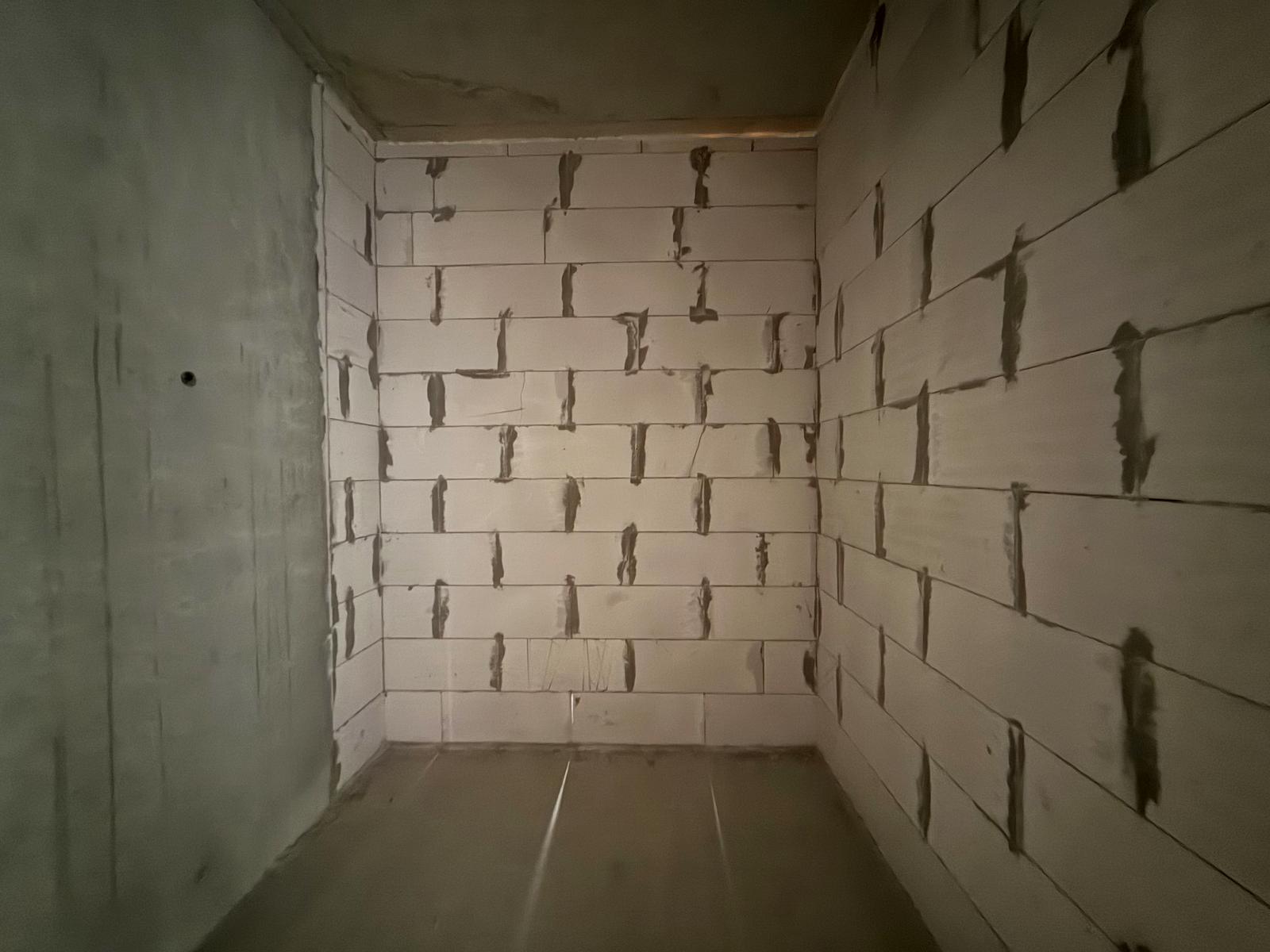 1865524570921992