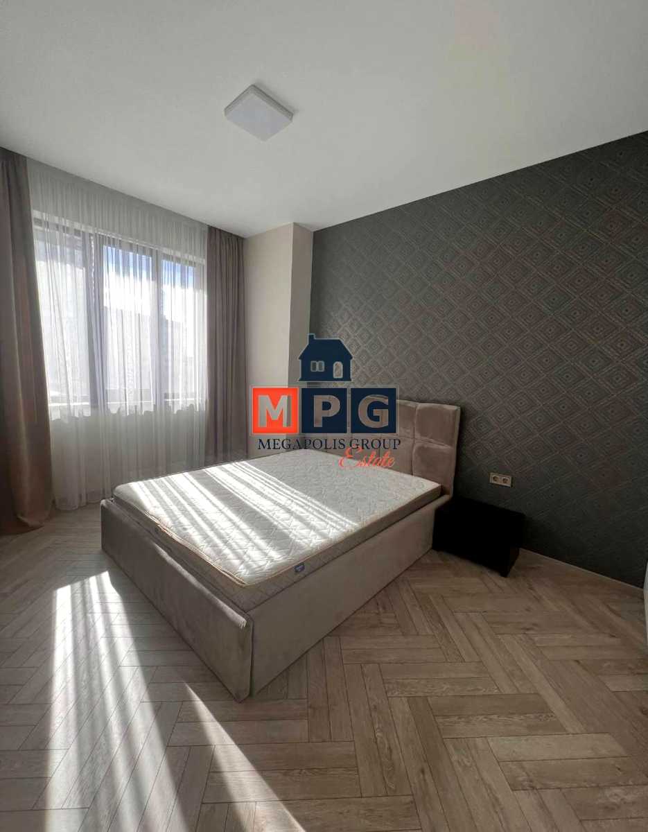 1865525892369742