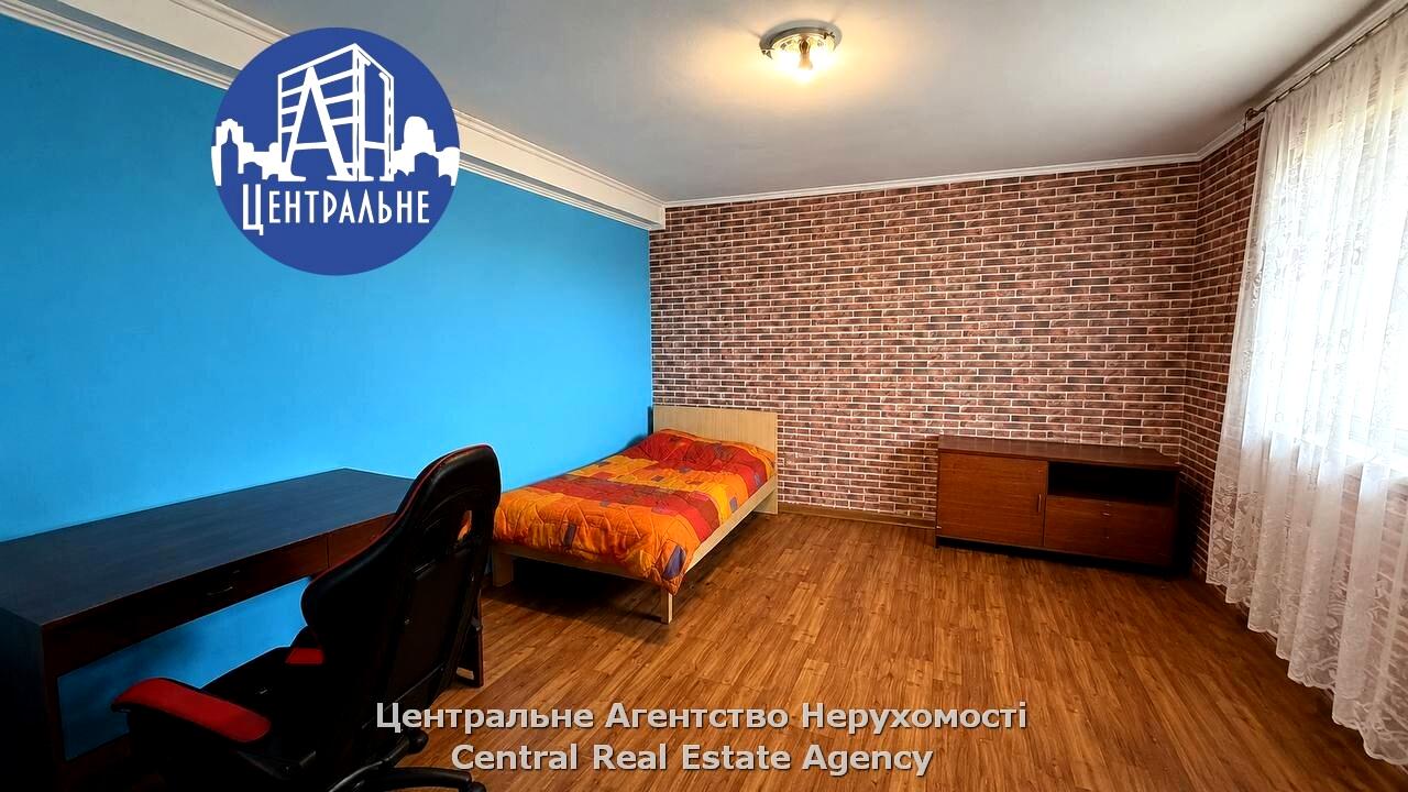 1865526458572931
