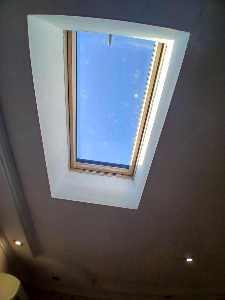 1865527542244864