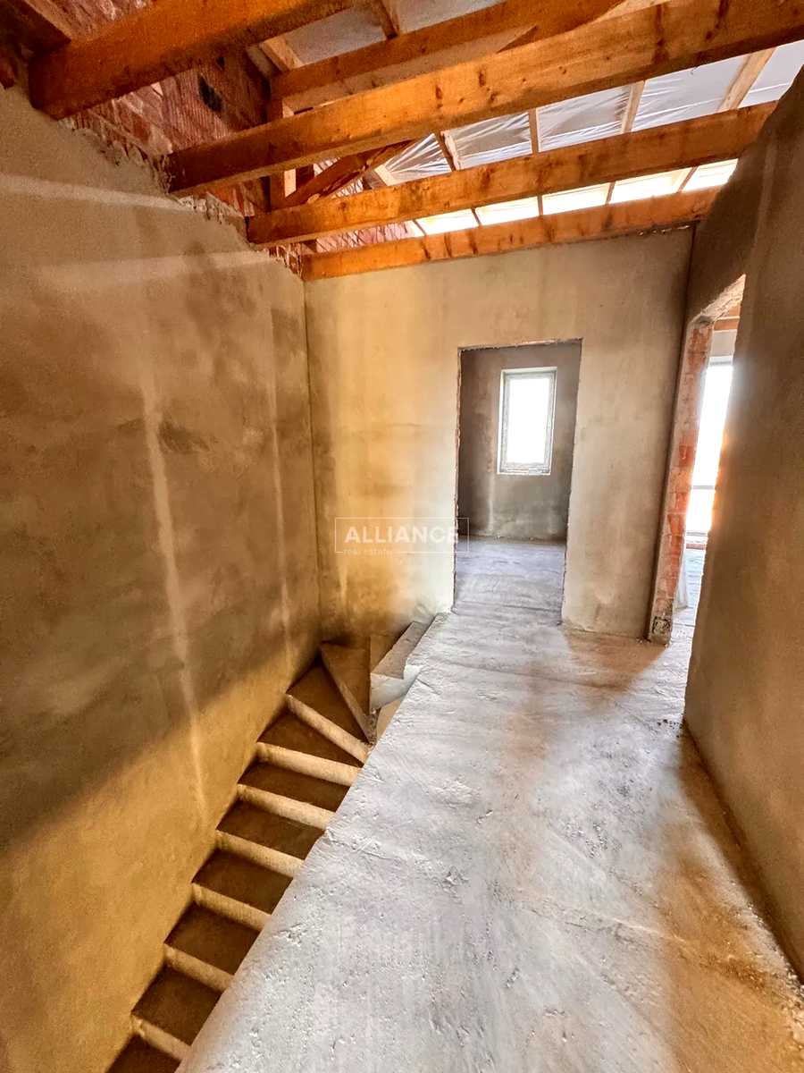 1865533279194133