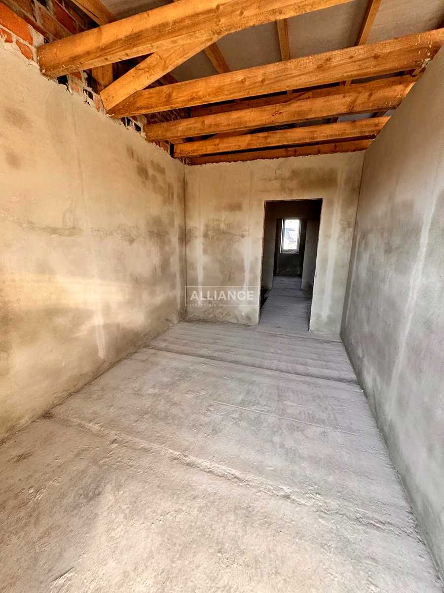 1865533279197259