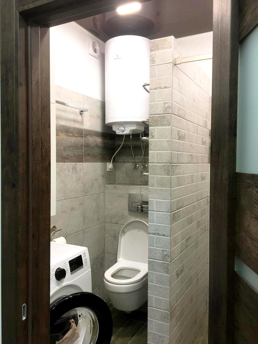 1865533450731493