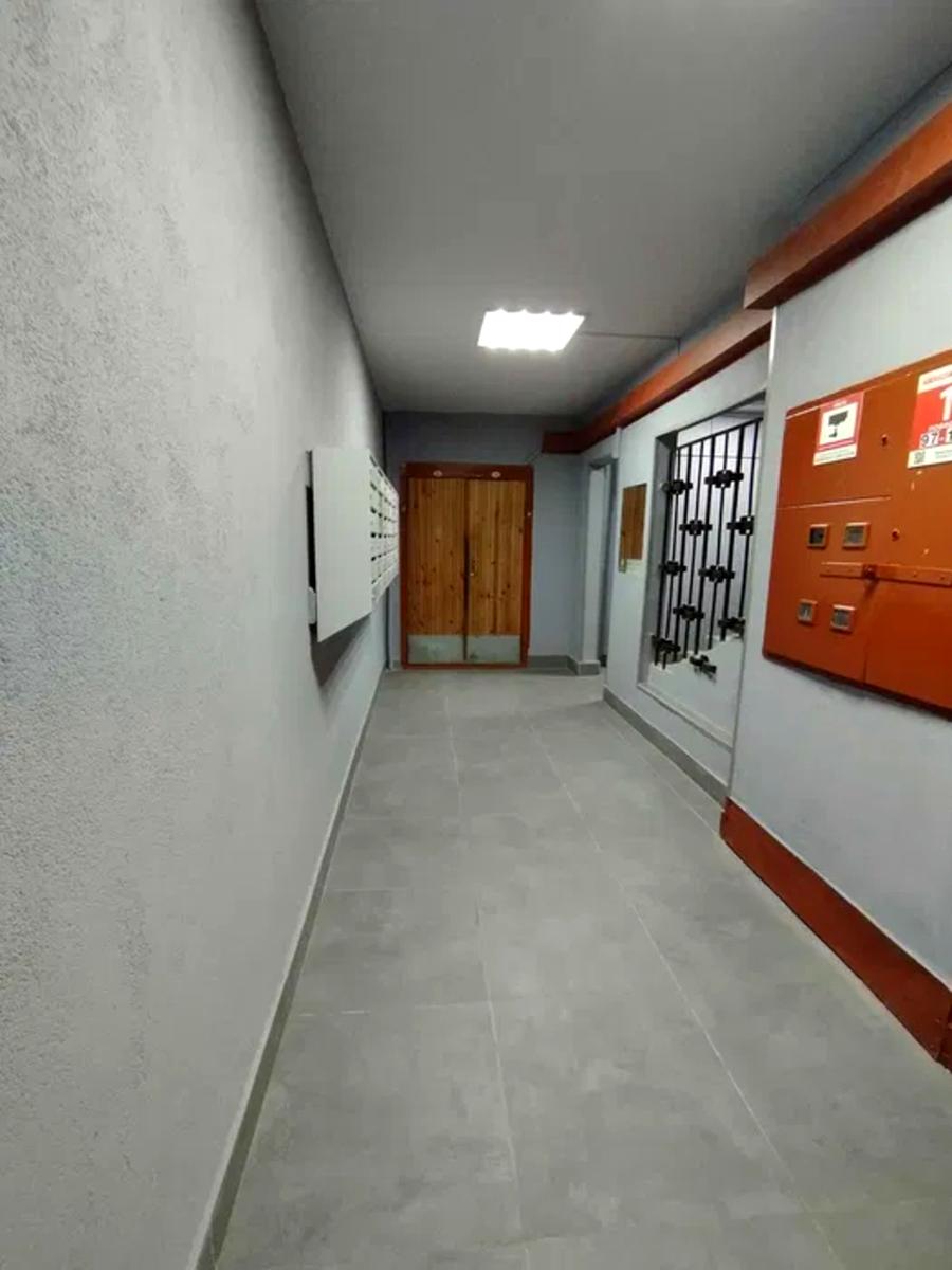 1865536965982769