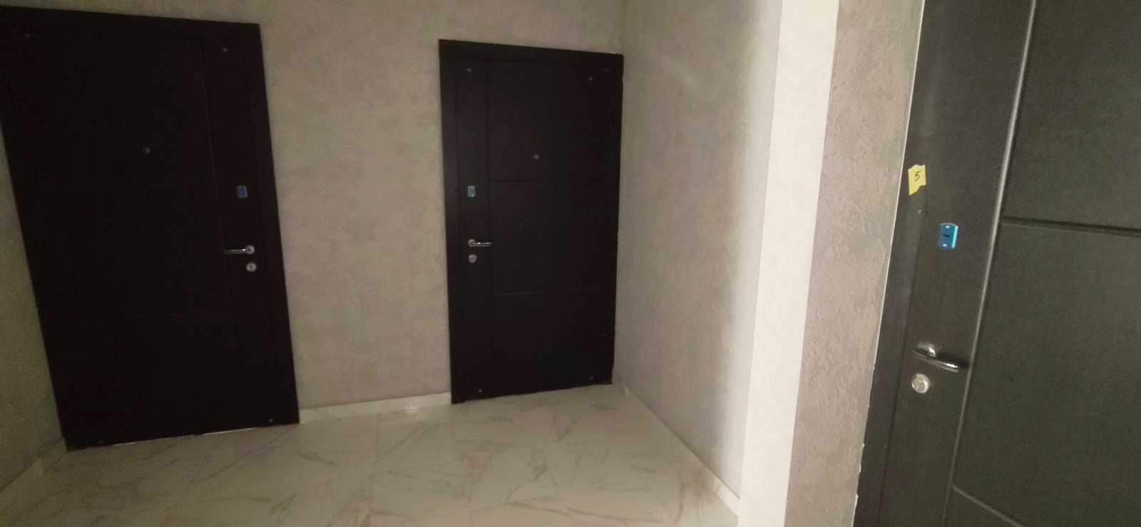 1865537638098921