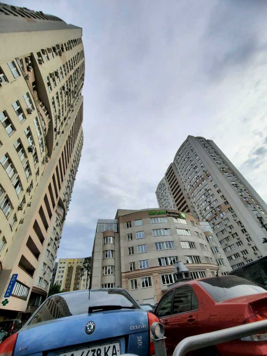 1865591704654418