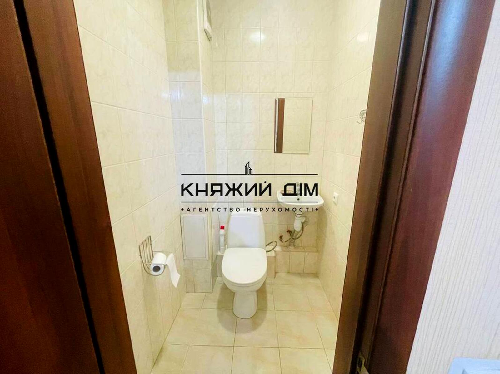 1865598361348975