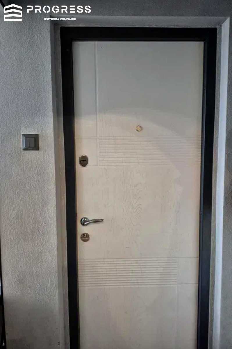 1865601679249042