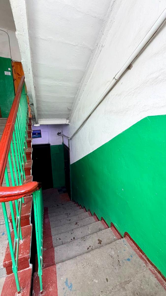 1865602452018859