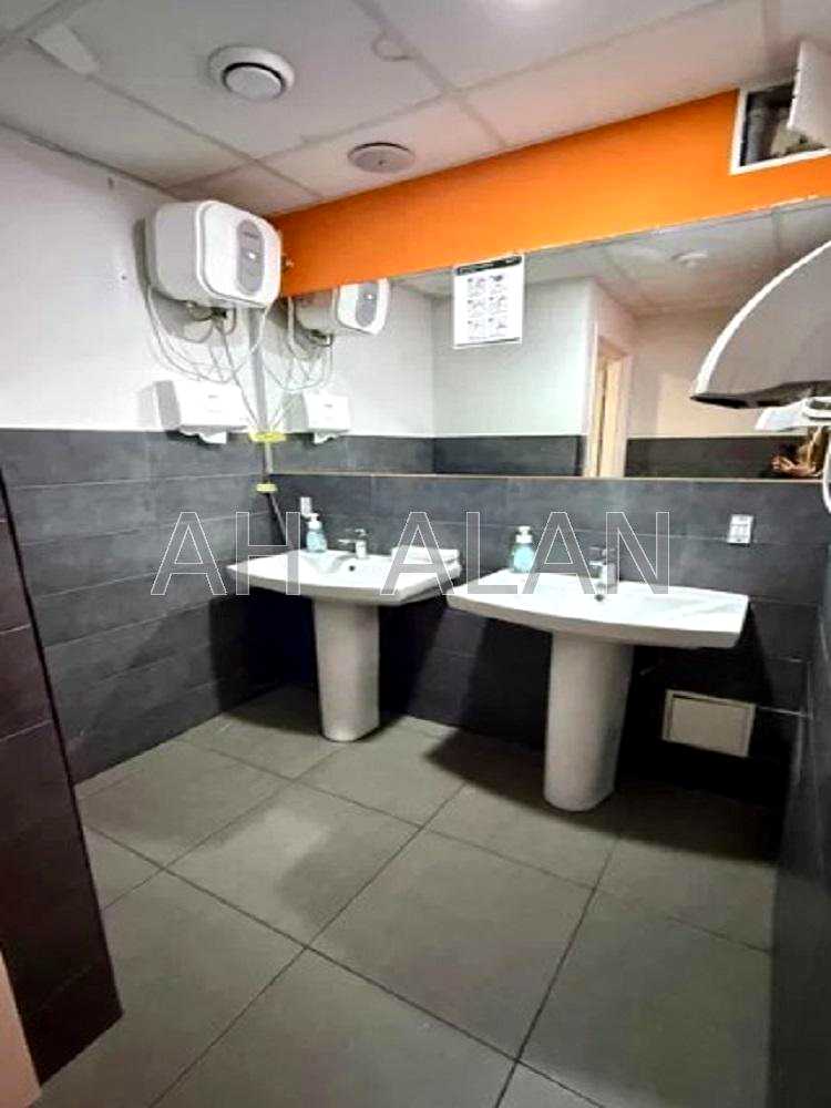 1865603390397736