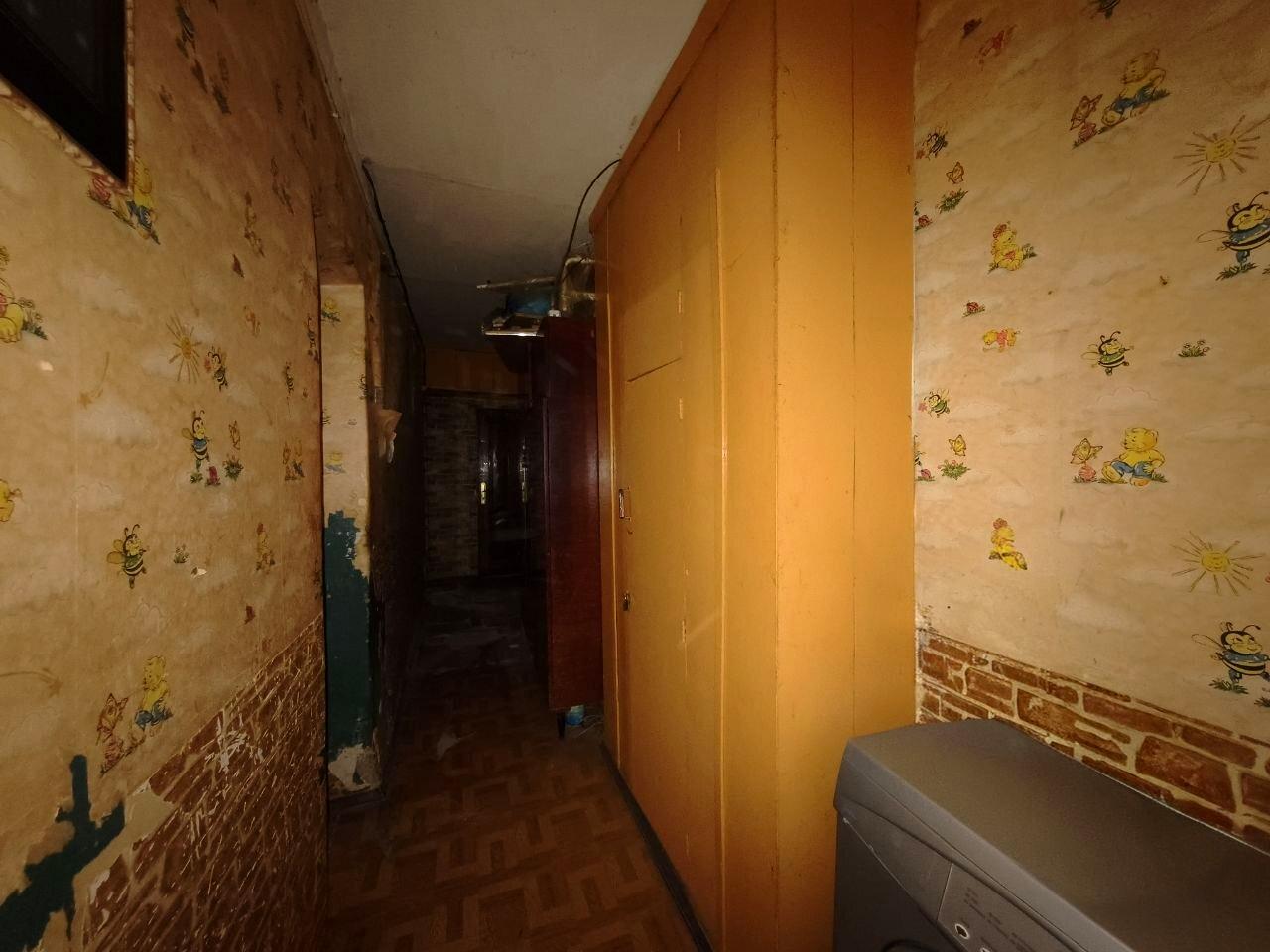 1865606395910015