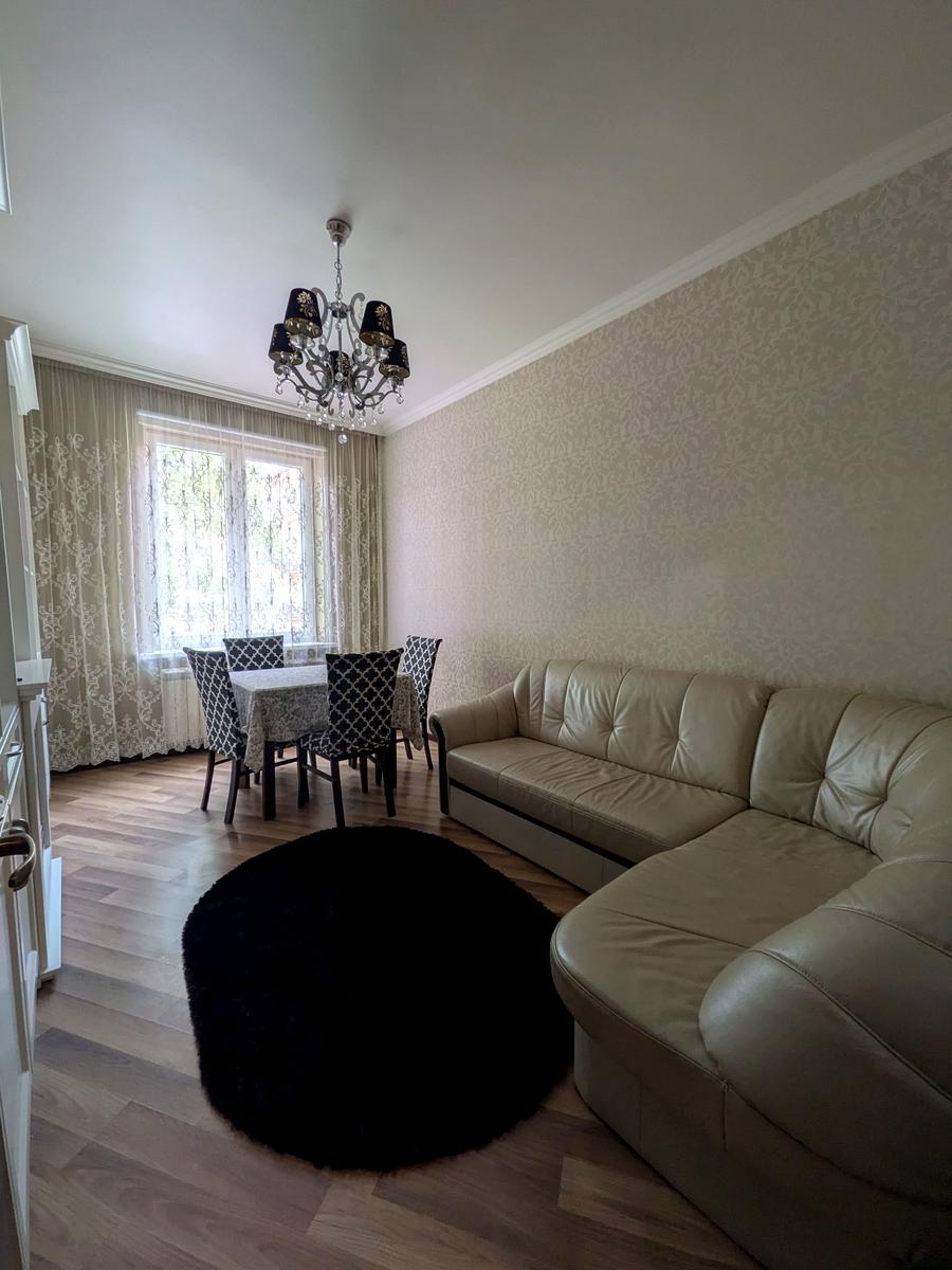1865608289410421
