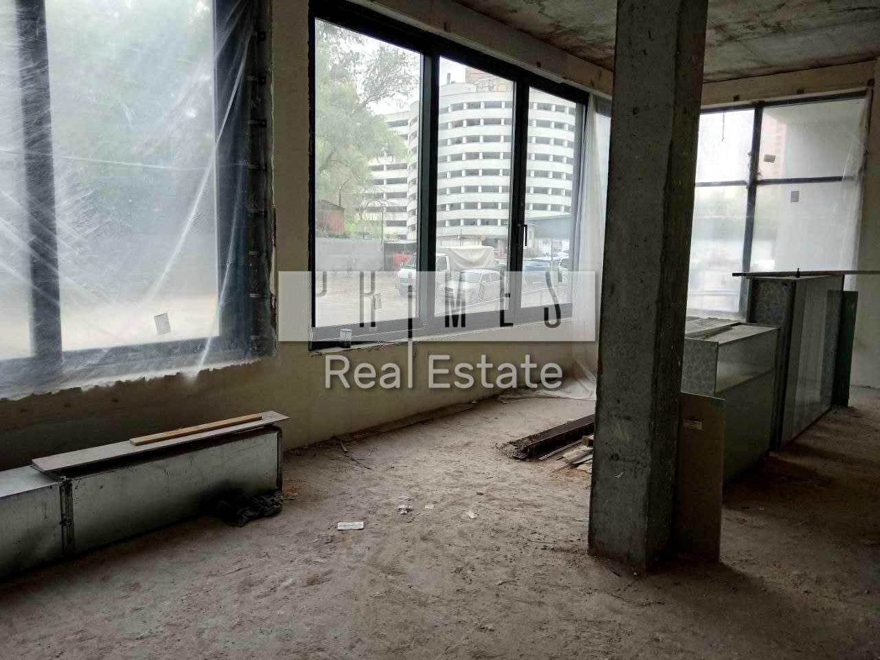 1865611661112895