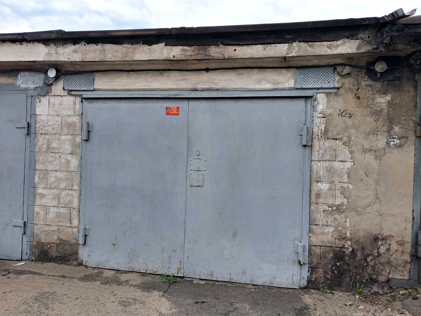 1865611976031454