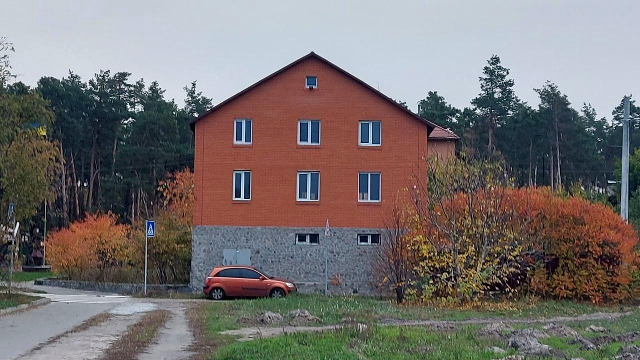 1865612449753563