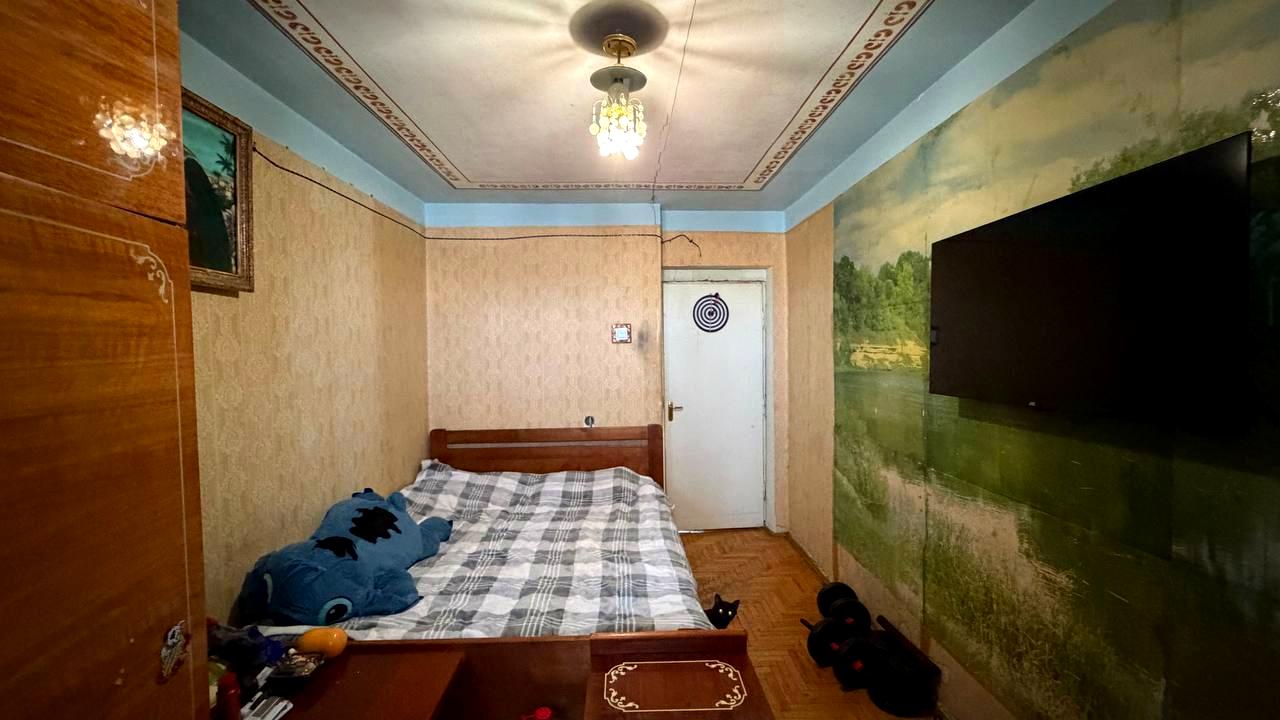 1865620613907034