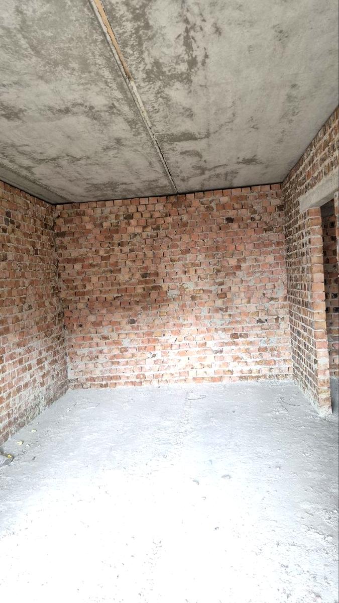 1865623398592143