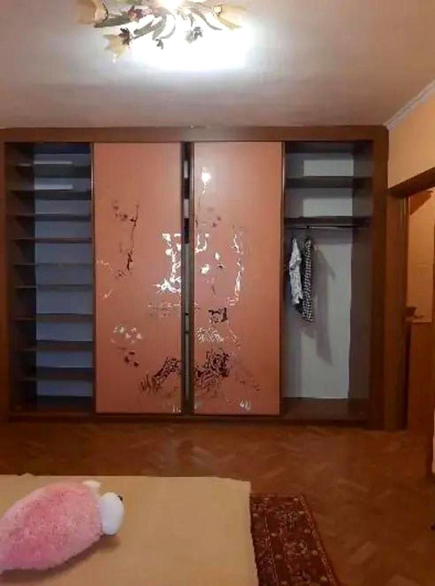 1865623746567758