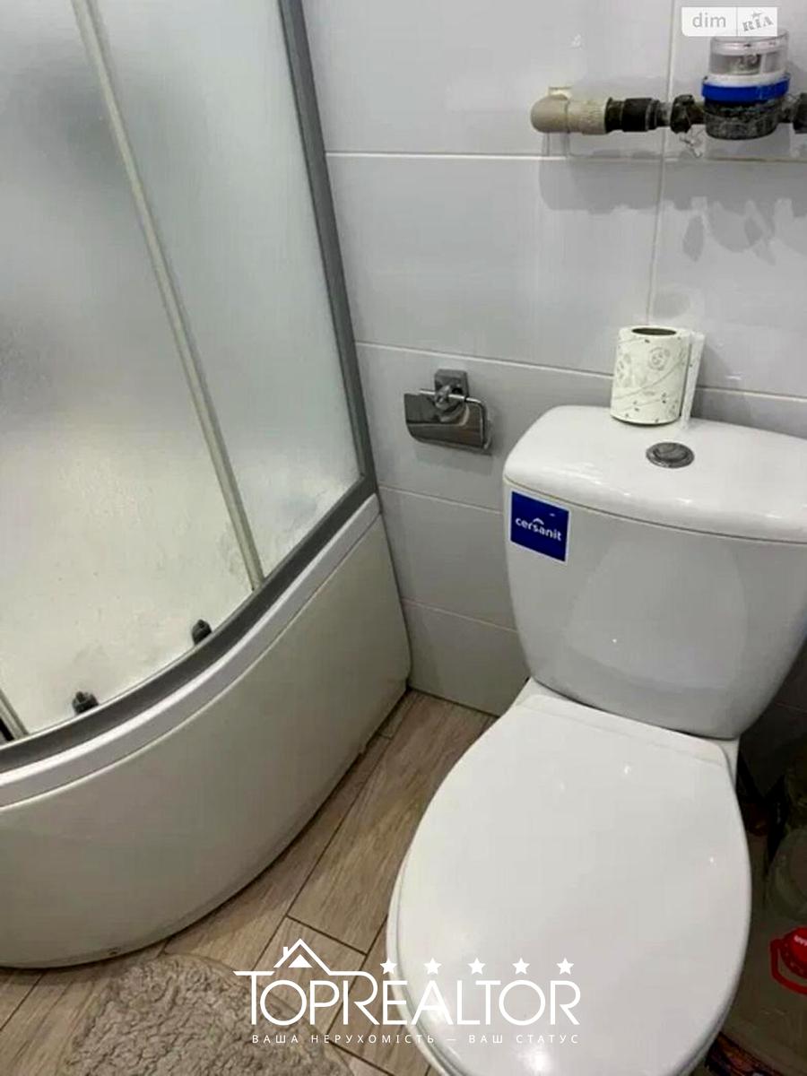 1865624728127000