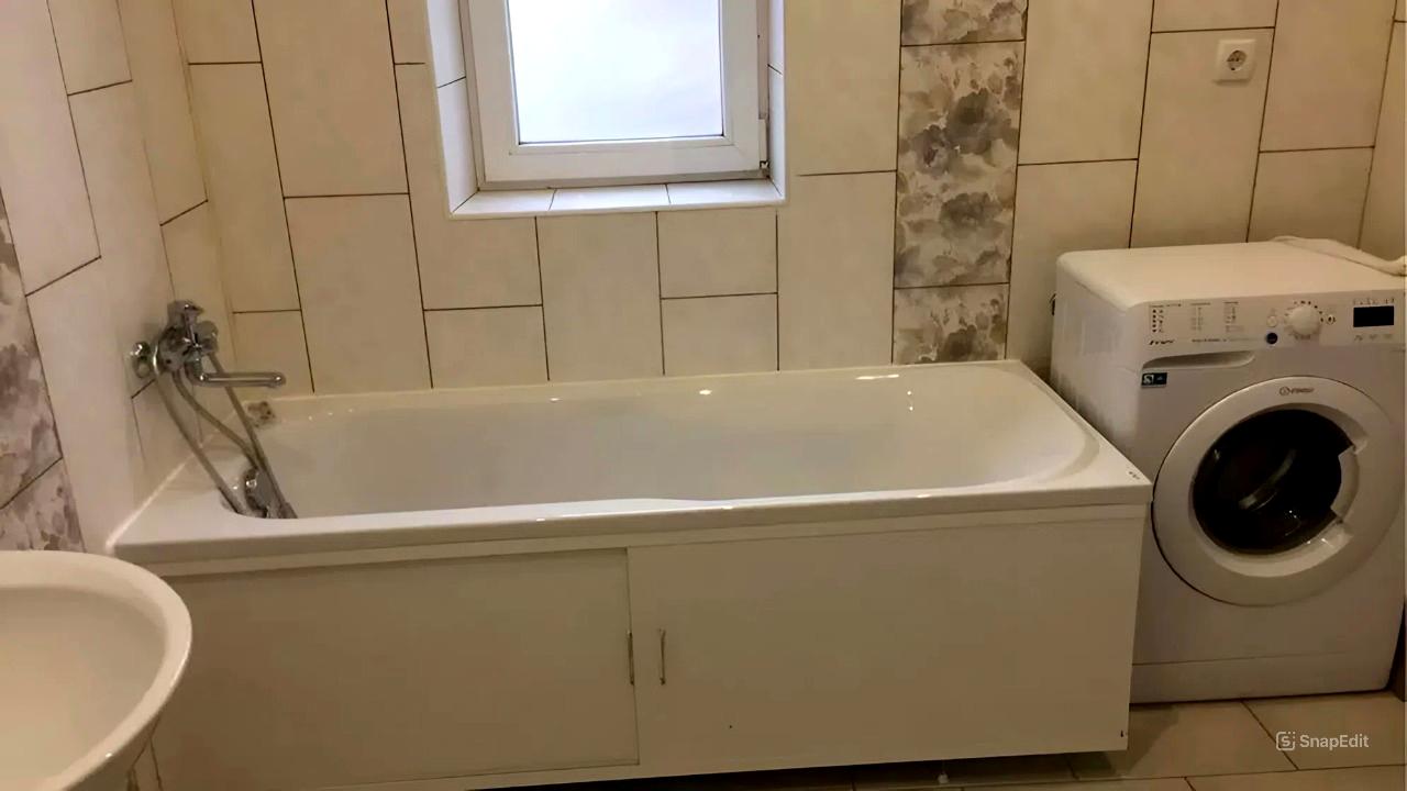 1865632437181624
