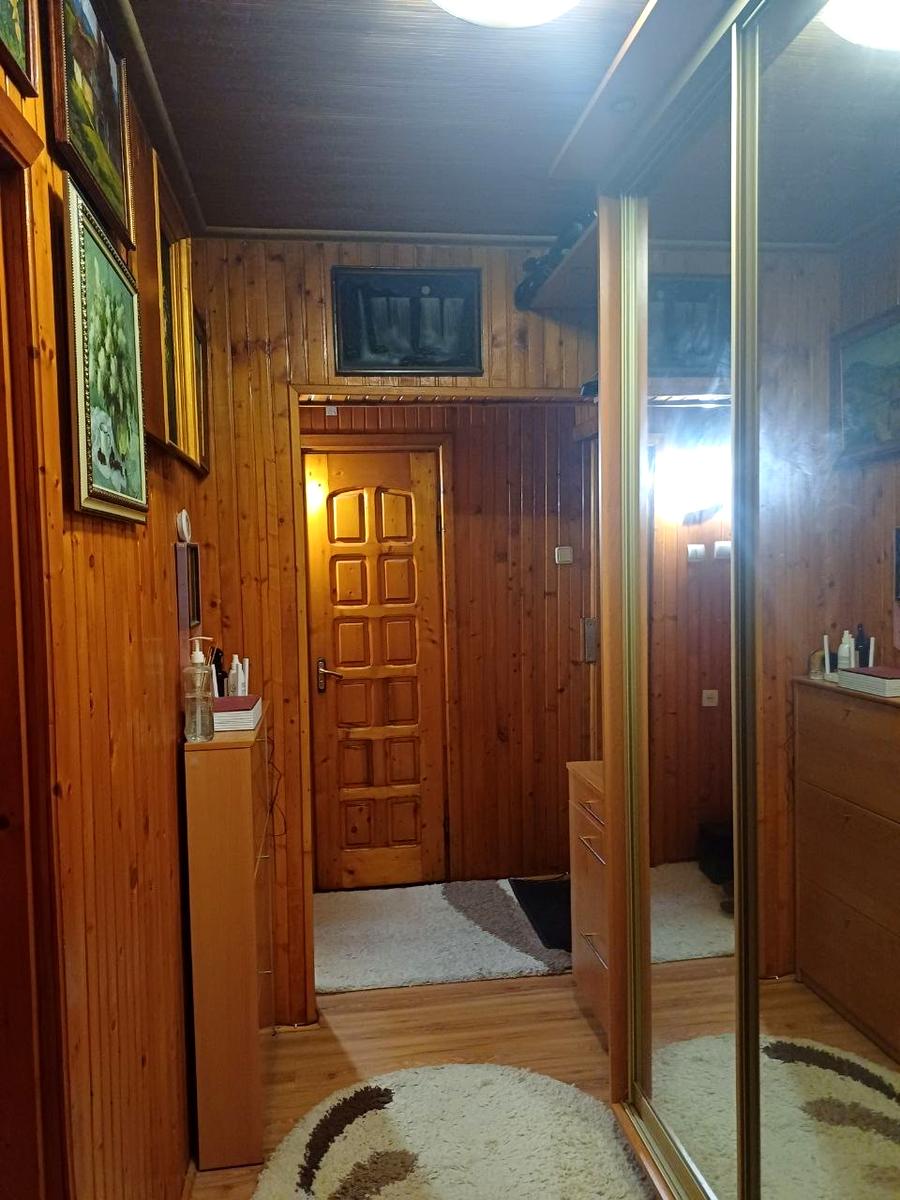1865635418513106