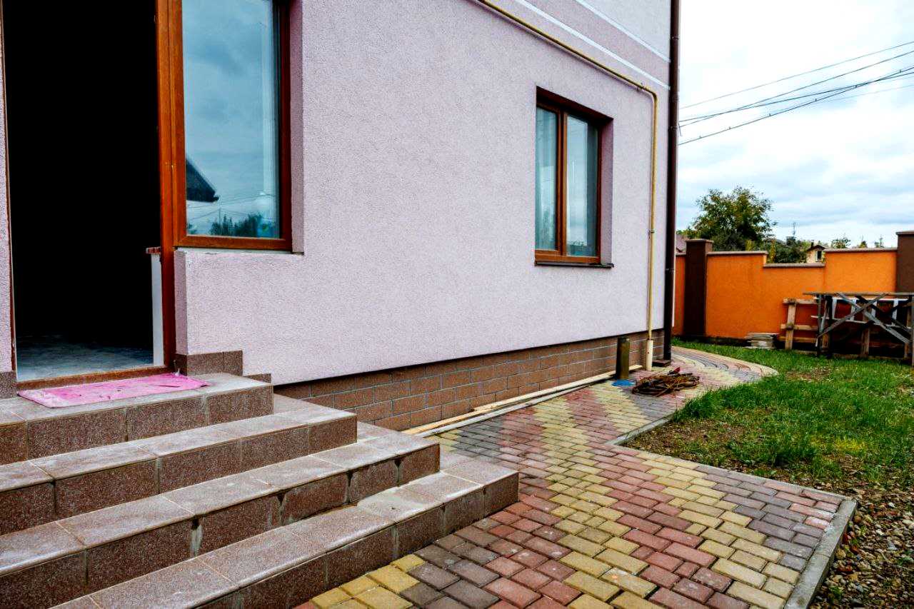 1865645355721567