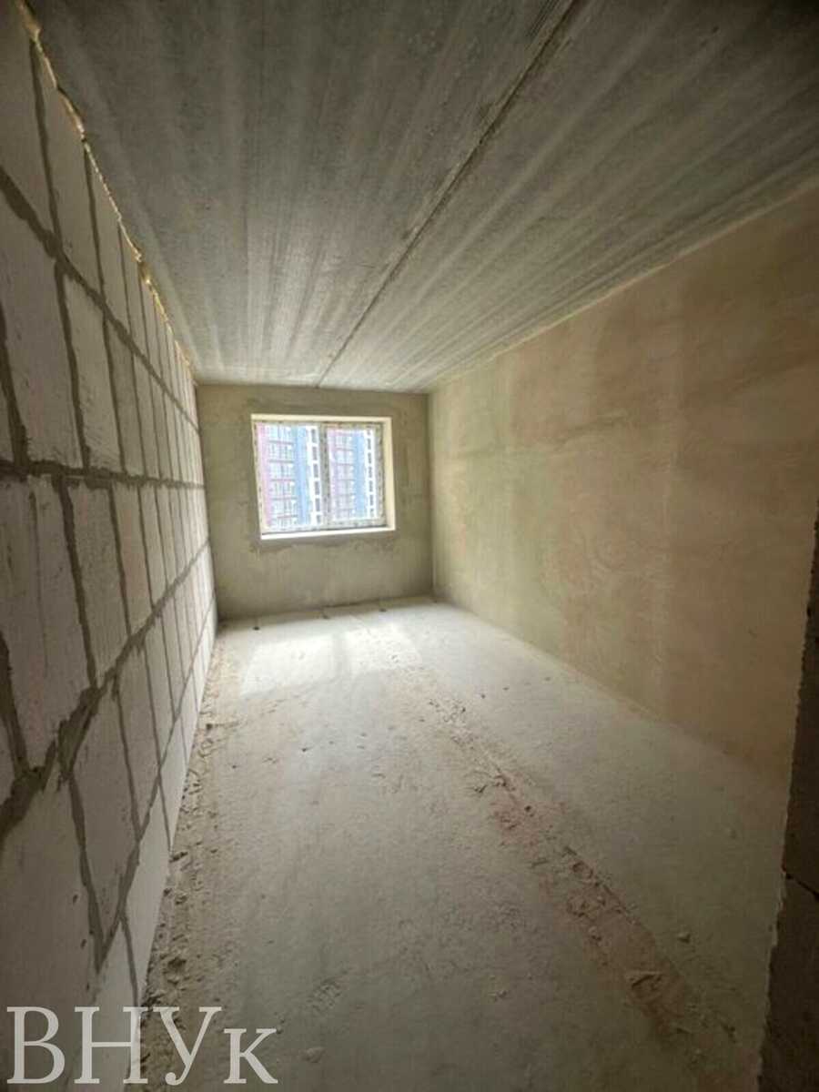 1865689747878455