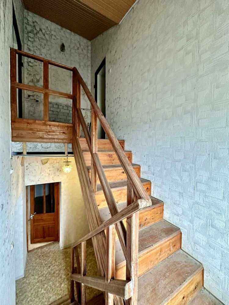 1865694125270933