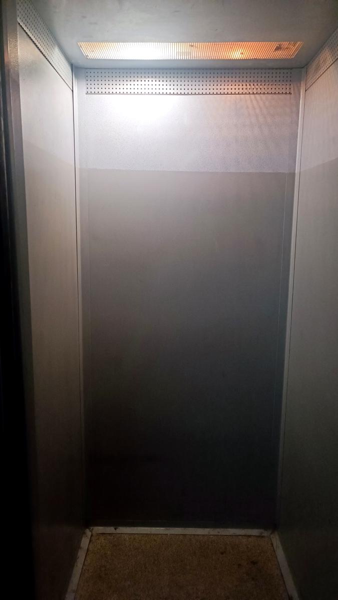 1865694719736457