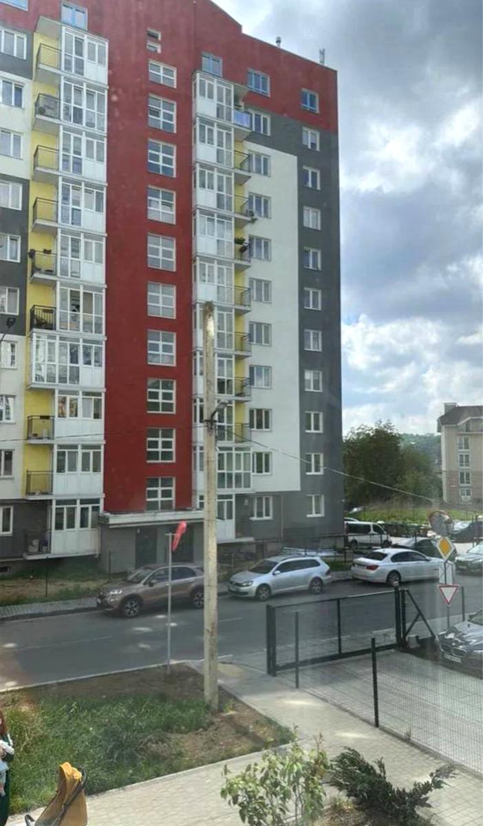 1865694846626516